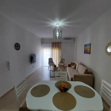 شقة Delilaj Përmet